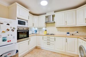 Kitchen- click for photo gallery